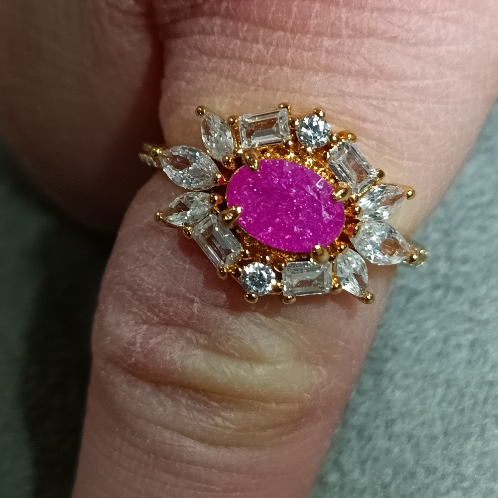 ELEGANT FASHION RING - Picture 2 of 4